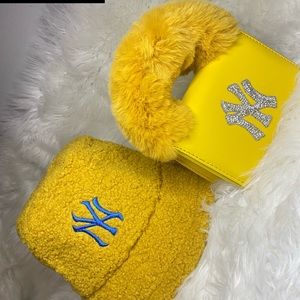 NY Bucket Hat & Purse Set